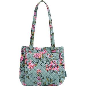 VERA BRADLEY Multi-Compartment Shoulder Bag